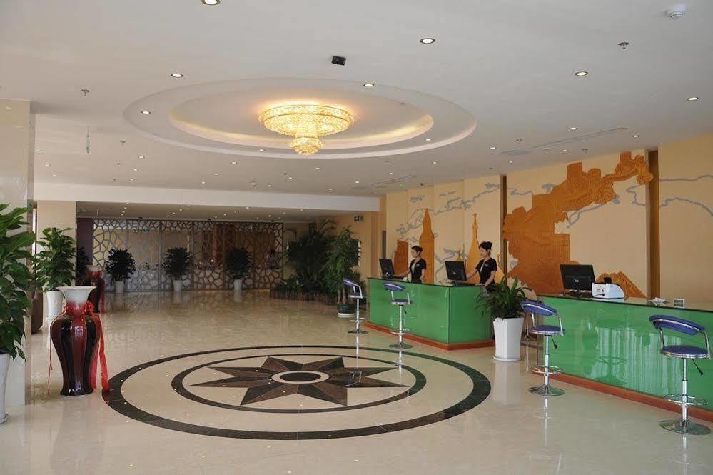 Qingdao Hengxing Hotel Екстер'єр фото