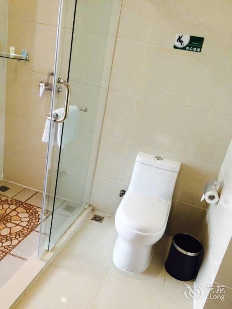 Qingdao Hengxing Hotel Екстер'єр фото