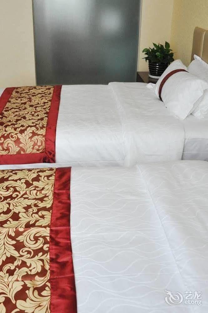 Qingdao Hengxing Hotel Екстер'єр фото